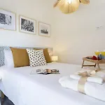 -malagasunapts-centre Pool&parking Bus-train Station Μάλαγα